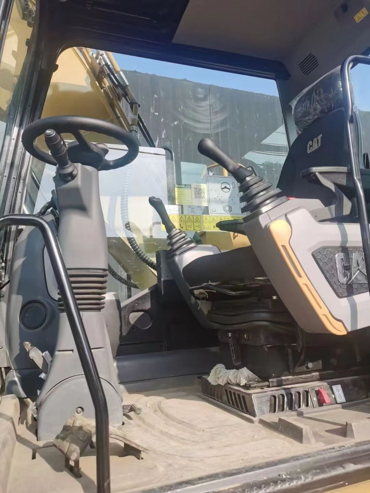 CATERPILLAR M315GC - Riteņu ekskavators: foto 4 CATERPILLAR M315GC - Riteņu ekskavators: foto 4