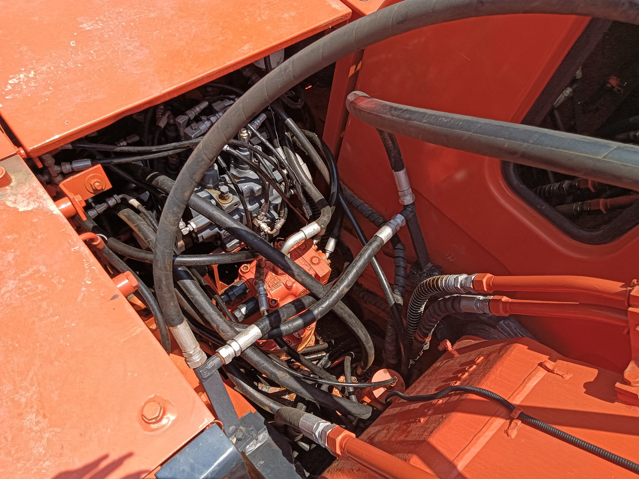 Riteņu ekskavators DOOSAN 150W: foto 9