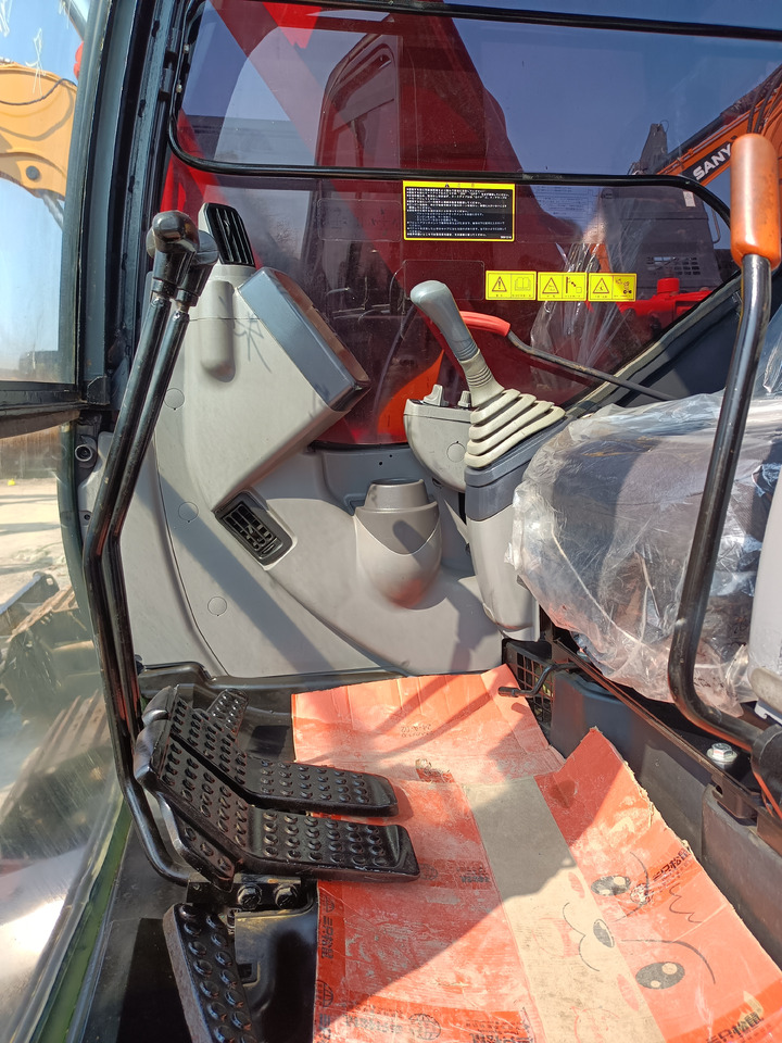 HITACHI ZX75 - Kāpurķēžu ekskavators: foto 4 HITACHI ZX75 - Kāpurķēžu ekskavators: foto 4