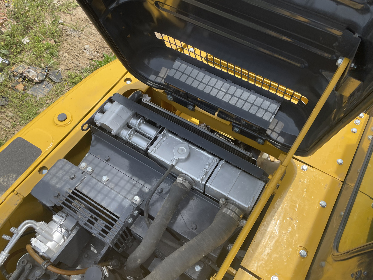 KOMATSU PC 130-7 - Mini-ekskavators: foto 5 KOMATSU PC 130-7 - Mini-ekskavators: foto 5