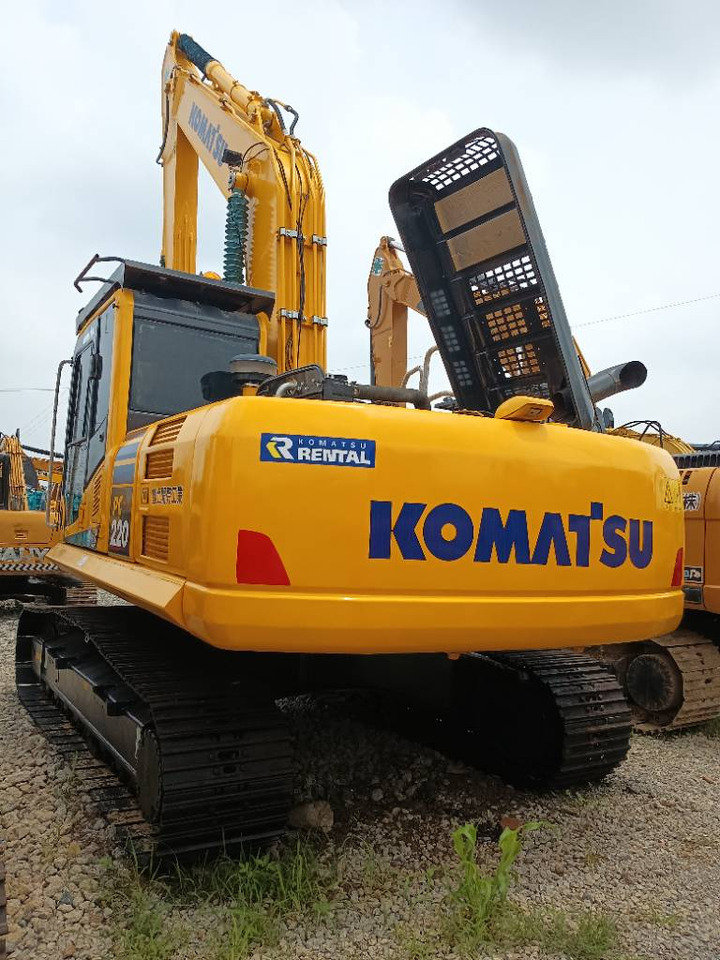 KOMATSU PC 220-8 - Kāpurķēžu ekskavators: foto 5 KOMATSU PC 220-8 - Kāpurķēžu ekskavators: foto 5