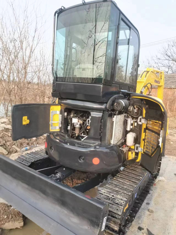 KOMATSU PC 35 MR - Mini-ekskavators: foto 4 KOMATSU PC 35 MR - Mini-ekskavators: foto 4