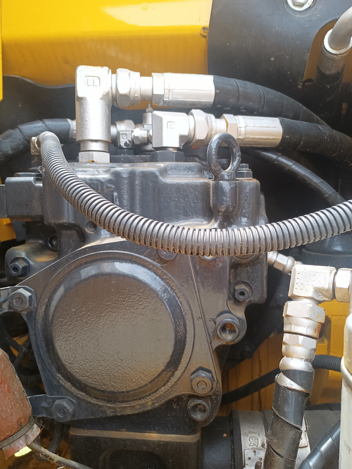 KOMATSU PC120 - Kāpurķēžu ekskavators: foto 2 KOMATSU PC120 - Kāpurķēžu ekskavators: foto 2