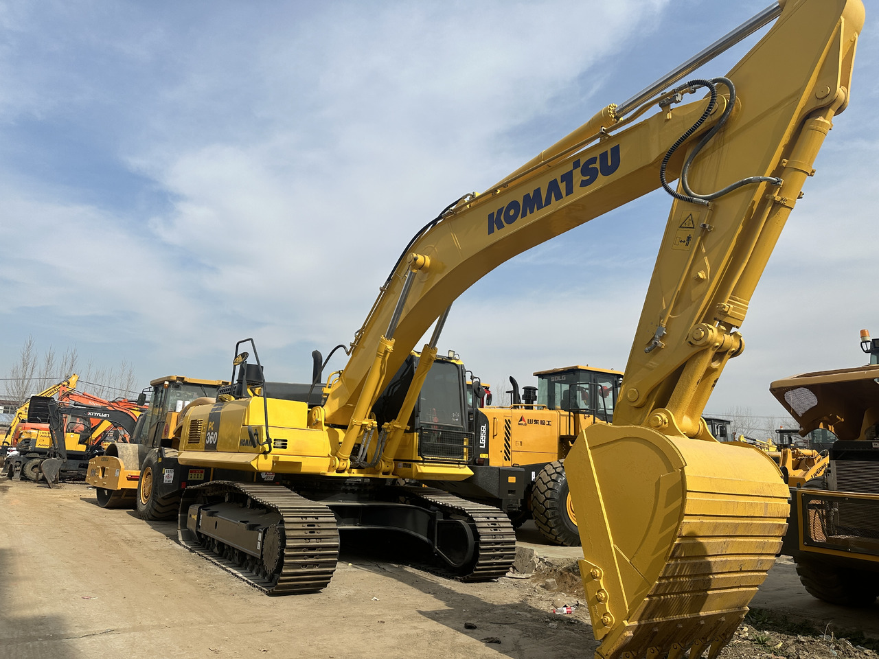 KOMATSU PC360 - Kāpurķēžu ekskavators: foto 5 KOMATSU PC360 - Kāpurķēžu ekskavators: foto 5