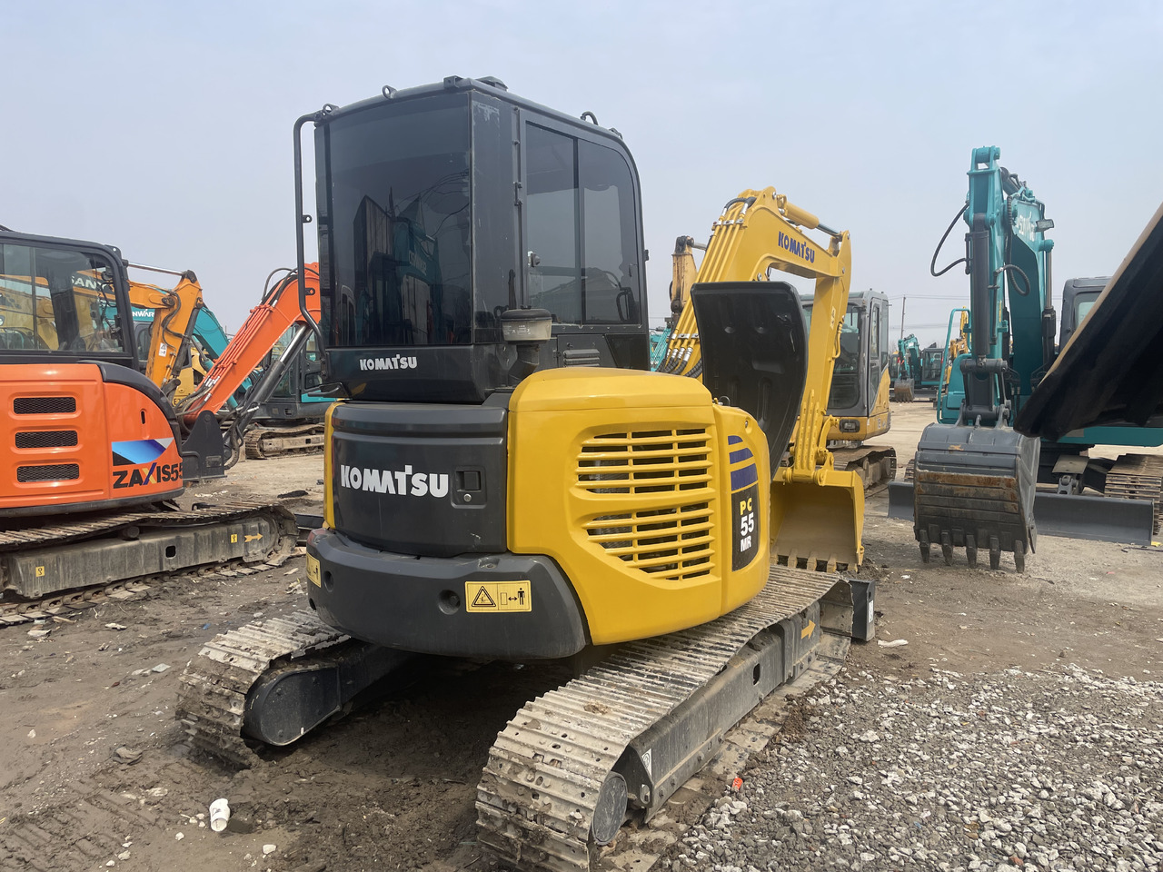 KOMATSU PC55MR - Kāpurķēžu ekskavators: foto 2 KOMATSU PC55MR - Kāpurķēžu ekskavators: foto 2