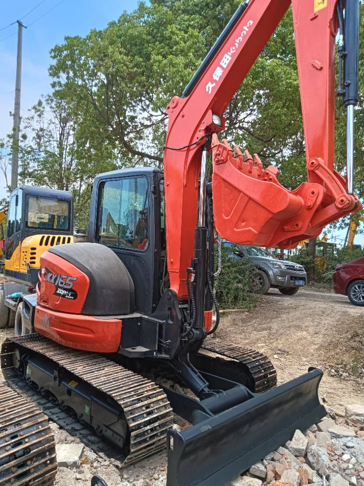KUBOTA KX 165 - Kāpurķēžu ekskavators: foto 1 KUBOTA KX 165 - Kāpurķēžu ekskavators: foto 1