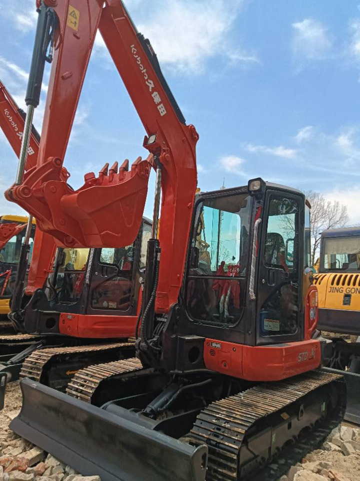 KUBOTA KX 165 - Kāpurķēžu ekskavators: foto 3 KUBOTA KX 165 - Kāpurķēžu ekskavators: foto 3