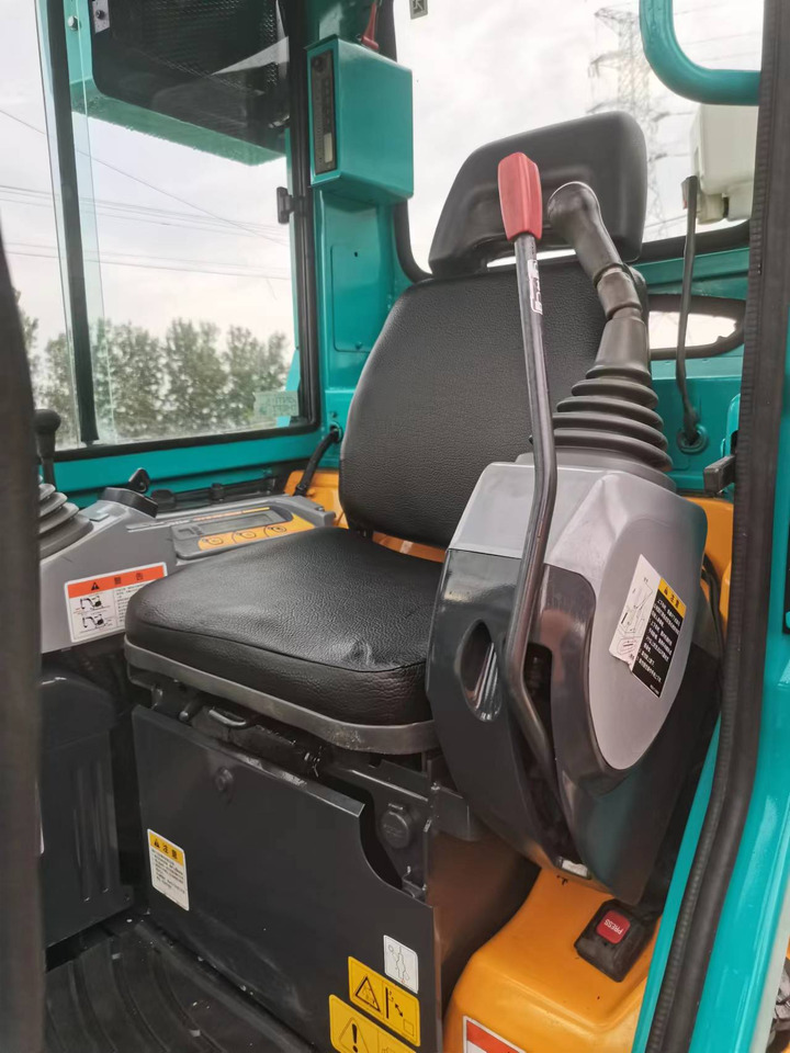 KUBOTA KX135 - Kāpurķēžu ekskavators: foto 4 KUBOTA KX135 - Kāpurķēžu ekskavators: foto 4