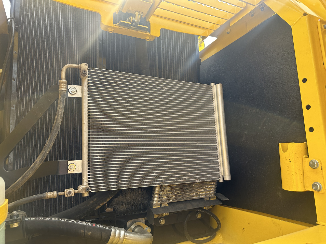 Komatsu PC 240 LC-8 - Kāpurķēžu ekskavators: foto 4 Komatsu PC 240 LC-8 - Kāpurķēžu ekskavators: foto 4