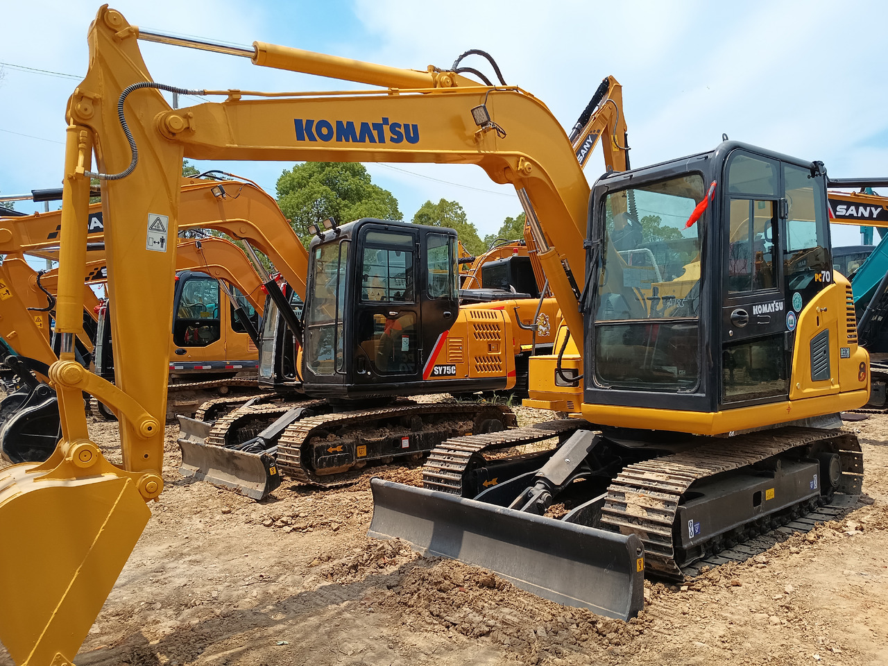 Komatsu PC70 - Kāpurķēžu ekskavators: foto 4 Komatsu PC70 - Kāpurķēžu ekskavators: foto 4