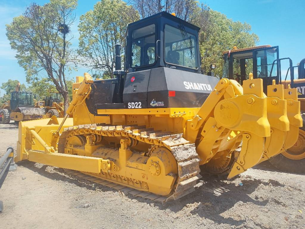 Shantui SD 22 - Buldozers: foto 1 Shantui SD 22 - Buldozers: foto 1