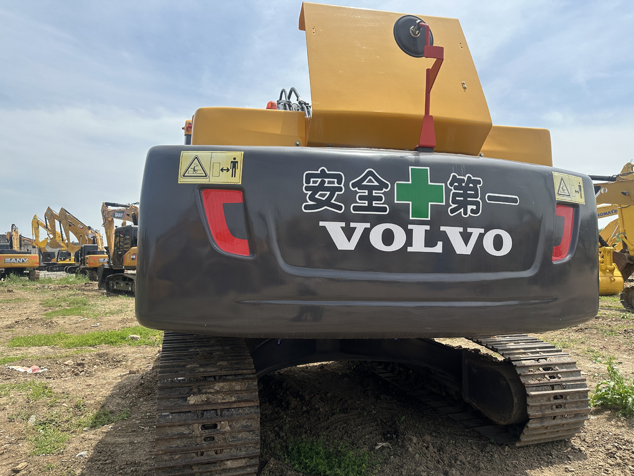 VOLVO EC250D - Kāpurķēžu ekskavators: foto 4 VOLVO EC250D - Kāpurķēžu ekskavators: foto 4