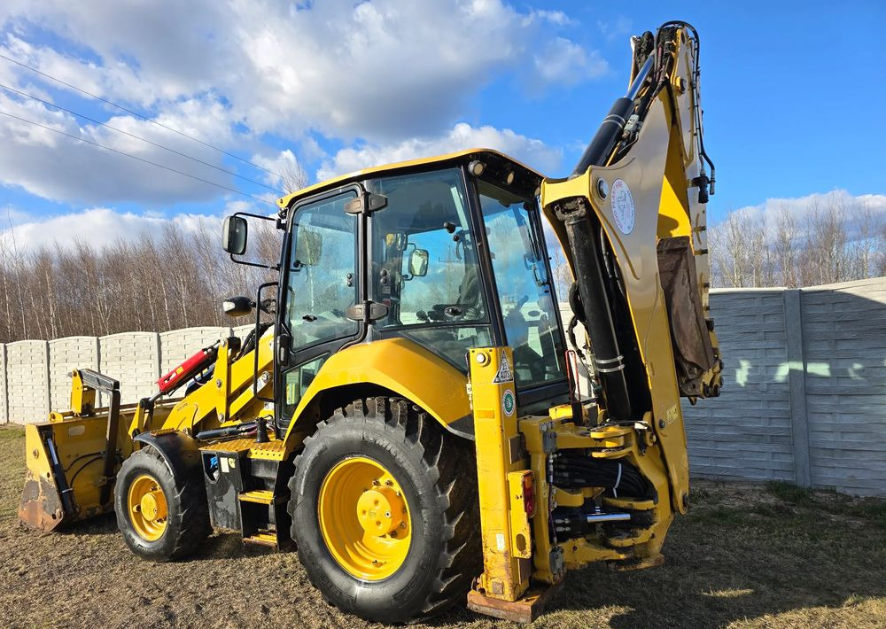 Caterpillar - Ekskavators-iekrāvējs: foto 5 Caterpillar - Ekskavators-iekrāvējs: foto 5