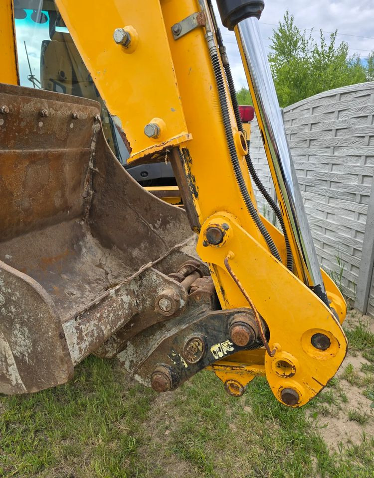 Ekskavators-iekrāvējs JCB: foto 8