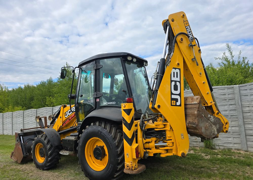 Ekskavators-iekrāvējs JCB: foto 7