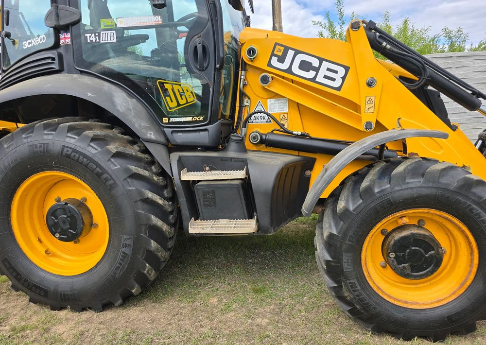 Ekskavators-iekrāvējs JCB: foto 12