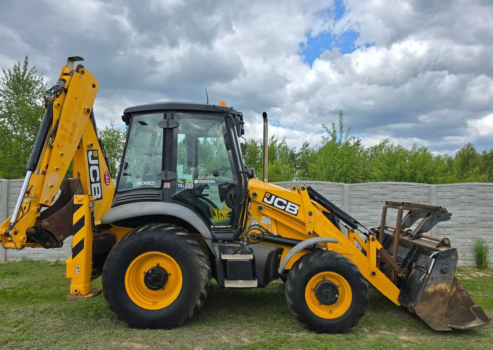 Ekskavators-iekrāvējs JCB: foto 6
