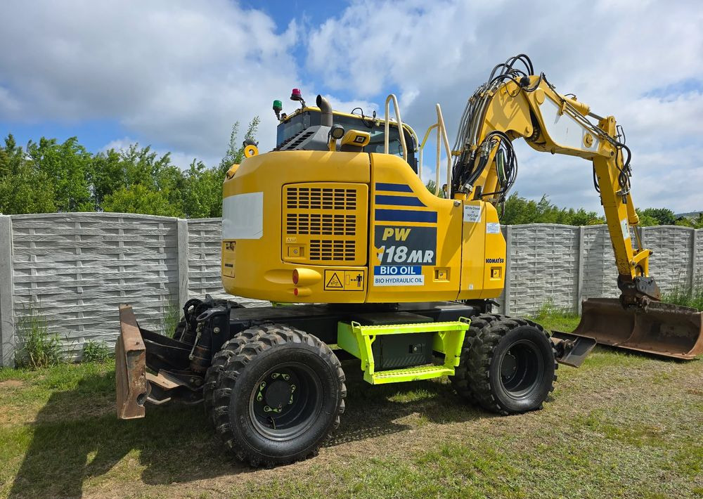 Komatsu - Riteņu ekskavators: foto 4 Komatsu - Riteņu ekskavators: foto 4