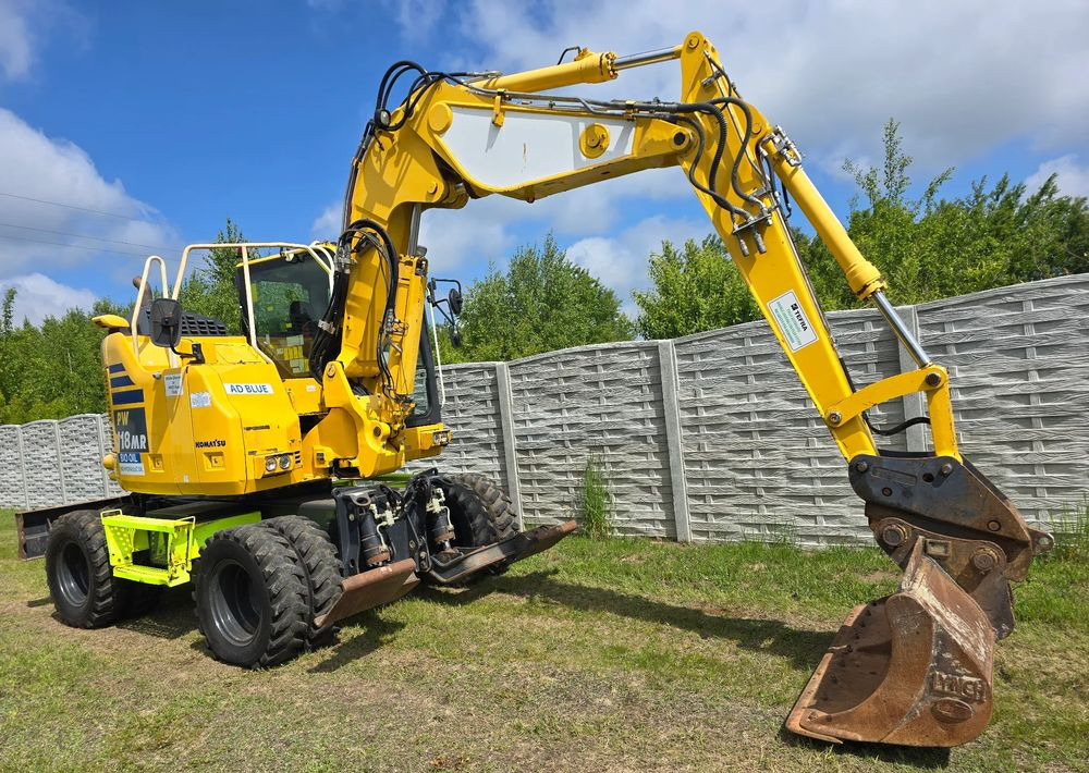 Komatsu - Riteņu ekskavators: foto 2 Komatsu - Riteņu ekskavators: foto 2