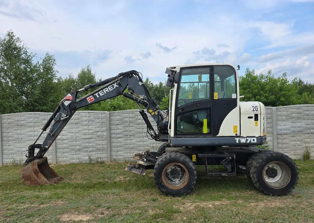 Terex - Riteņu ekskavators: foto 3 Terex - Riteņu ekskavators: foto 3