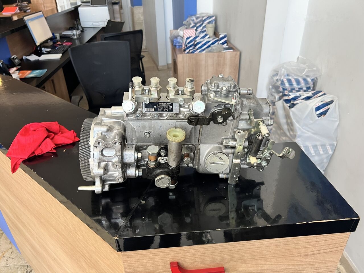 Bosch Denso Mitsubishi 20000-2023 - Degvielas sūknis - Kravas automašīna: foto 5 Bosch Denso Mitsubishi 20000-2023 - Degvielas sūknis - Kravas automašīna: foto 5