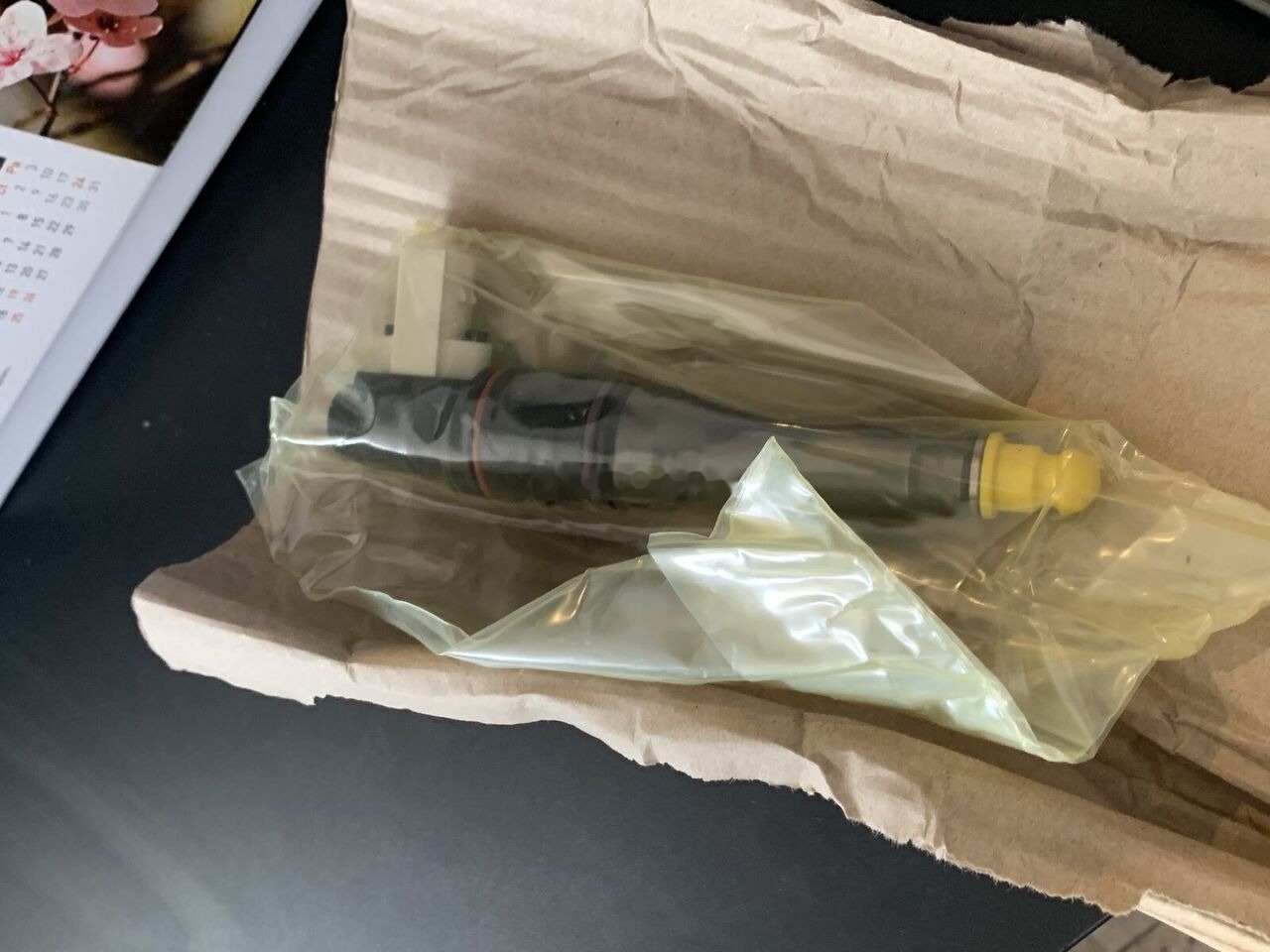 Delphi 2018 BEBJ1A05001 DAF - Inžektors - Kravas automašīna: foto 1 Delphi 2018 BEBJ1A05001 DAF - Inžektors - Kravas automašīna: foto 1