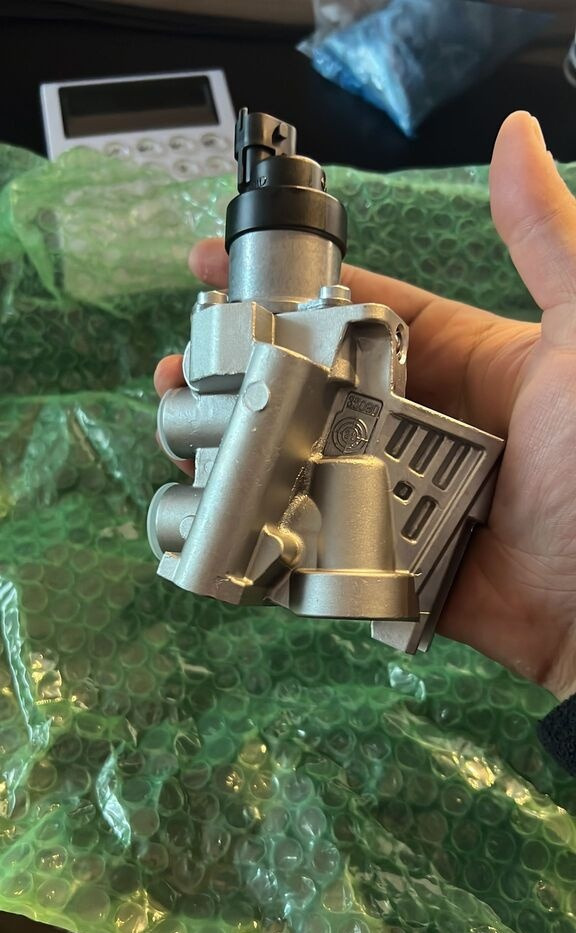 Reglatör Bosch 2010-2023 F00BC80045 Bosch 2008-2012 - Degvielas sistēma - Autobuss: foto 2 Reglatör Bosch 2010-2023 F00BC80045 Bosch 2008-2012 - Degvielas sistēma - Autobuss: foto 2