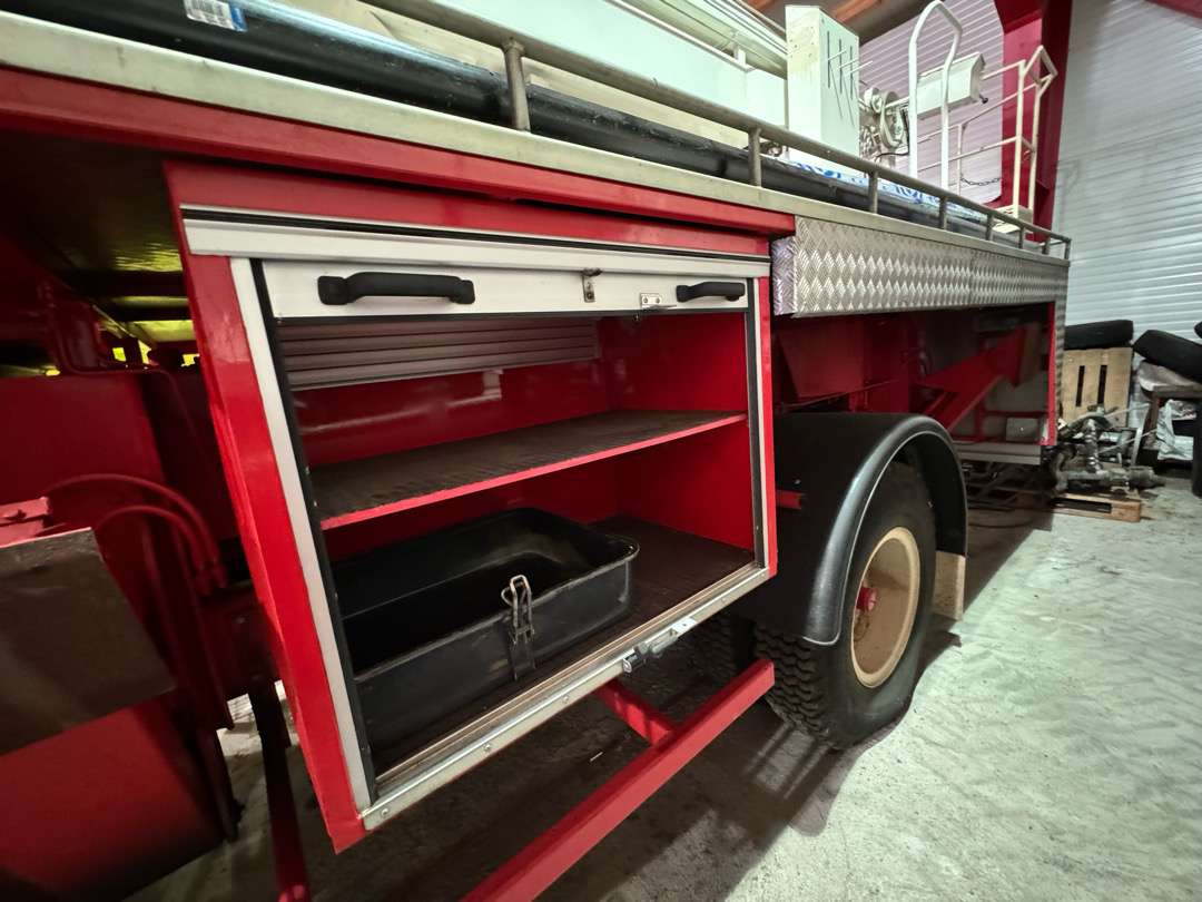 1974 Scania 85 Super / Liftbil Firetruck - Ugunsdzēsēju mašīna: foto 4 1974 Scania 85 Super / Liftbil Firetruck - Ugunsdzēsēju mašīna: foto 4