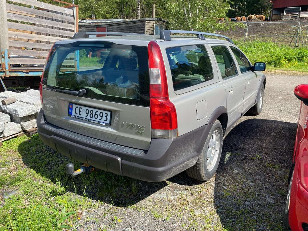 2001 Volvo XC70 EU-GODKJENT (rep.-objekt) - Vieglā automašīna: foto 5 2001 Volvo XC70 EU-GODKJENT (rep.-objekt) - Vieglā automašīna: foto 5