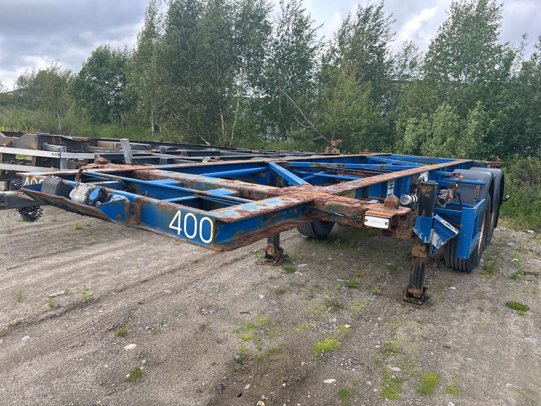 2004 Container henger TURBO`HOET CONTAINERSEMITRAILER EU-godkjent - Puspiekabe noņemamā virsbūve/ Konteineru vedējs: foto 1 2004 Container henger TURBO`HOET CONTAINERSEMITRAILER EU-godkjent - Puspiekabe noņemamā virsbūve/ Konteineru vedējs: foto 1