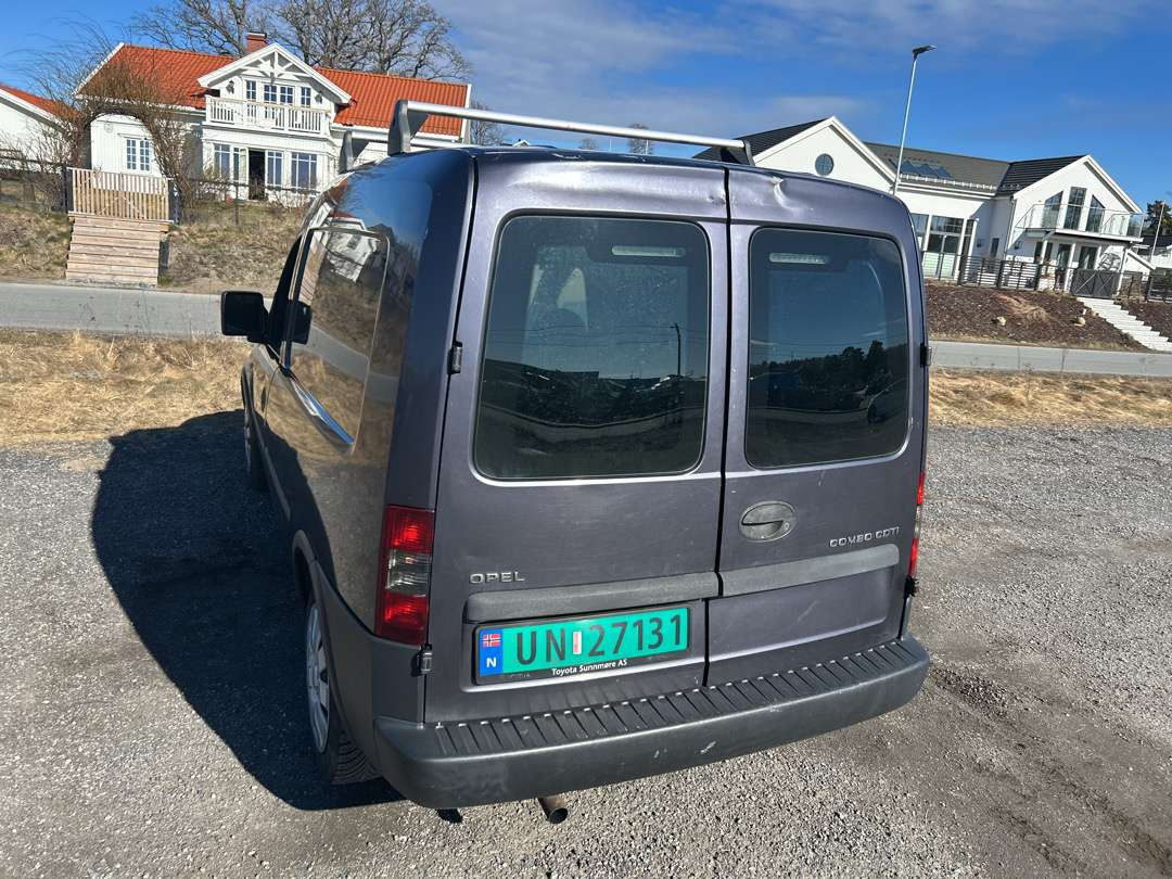 2005 Varebil OPEL COMBO CDTI EU-godkjent - Vieglā automašīna: foto 4 2005 Varebil OPEL COMBO CDTI EU-godkjent - Vieglā automašīna: foto 4