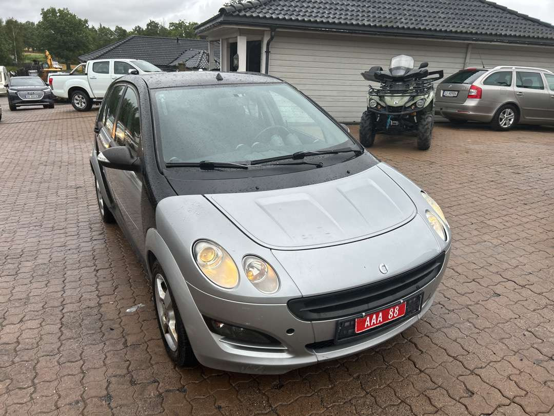 2007 Personbil SMART FORFOUR 1.3 - Vieglā automašīna: foto 2 2007 Personbil SMART FORFOUR 1.3 - Vieglā automašīna: foto 2