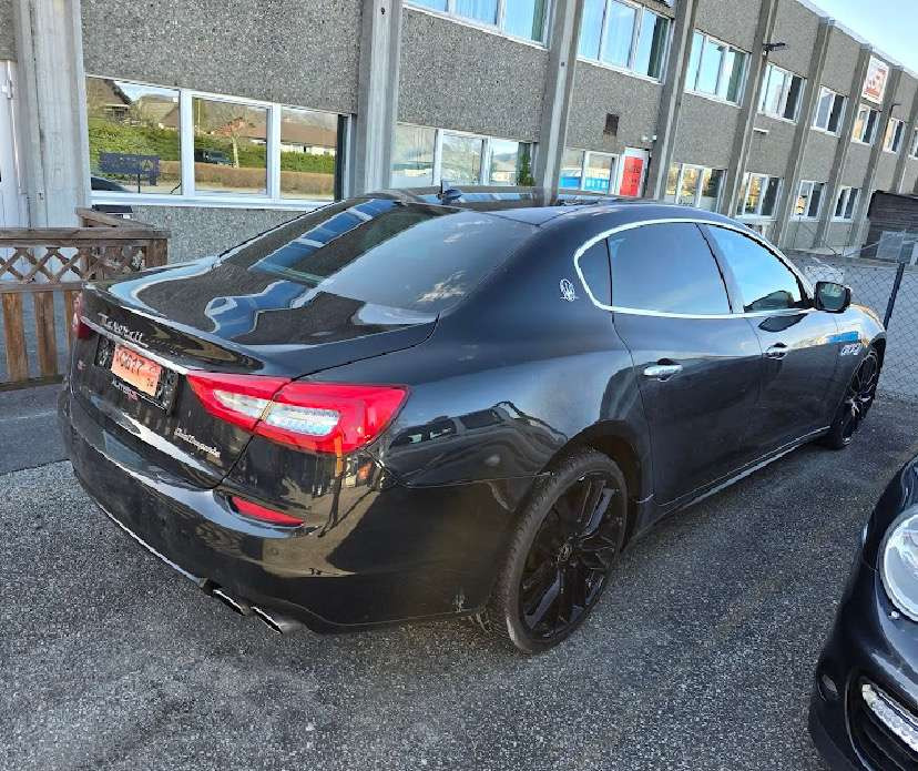 2014 Maserati Quattroporte S Q4 3.0L twin-turbo V6 // 411 hk // AWD // Automat - Sedans: foto 4 2014 Maserati Quattroporte S Q4 3.0L twin-turbo V6 // 411 hk // AWD // Automat - Sedans: foto 4
