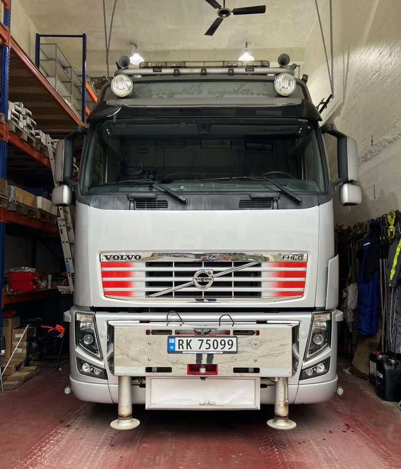 2014 Volvo FH16 750 EU-godkjent - Kravas auto ar manipulatoru: foto 3 2014 Volvo FH16 750 EU-godkjent - Kravas auto ar manipulatoru: foto 3
