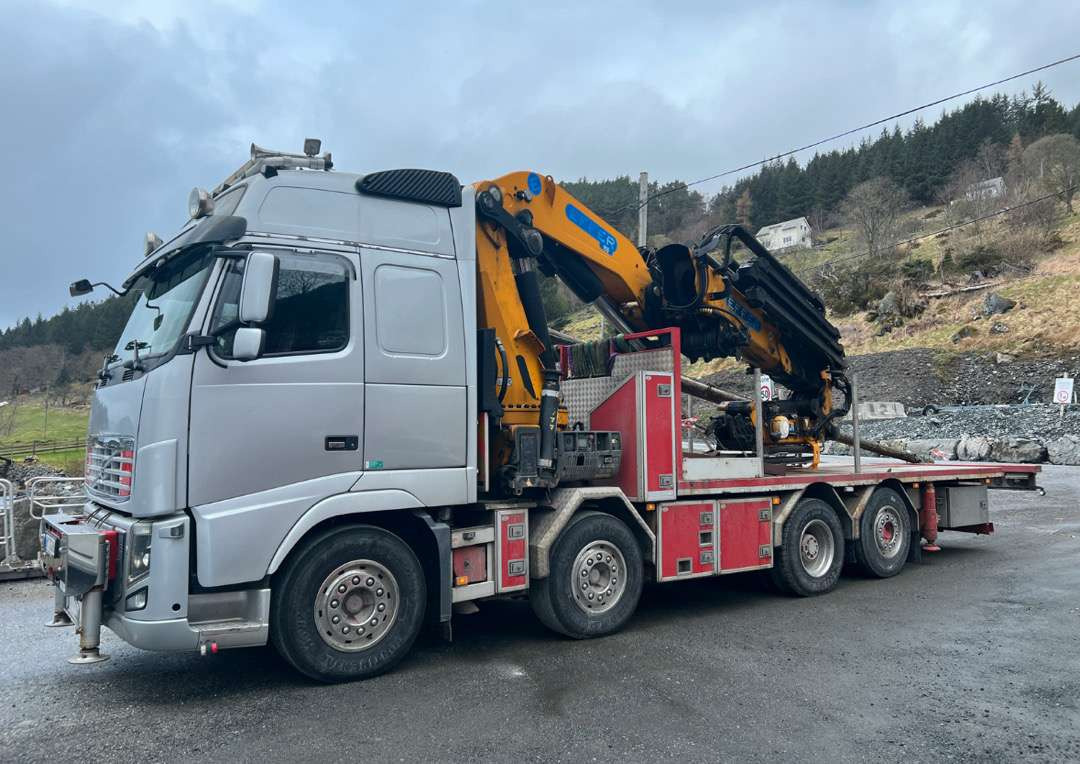 2014 Volvo FH16 750 EU-godkjent - Kravas auto ar manipulatoru: foto 1 2014 Volvo FH16 750 EU-godkjent - Kravas auto ar manipulatoru: foto 1