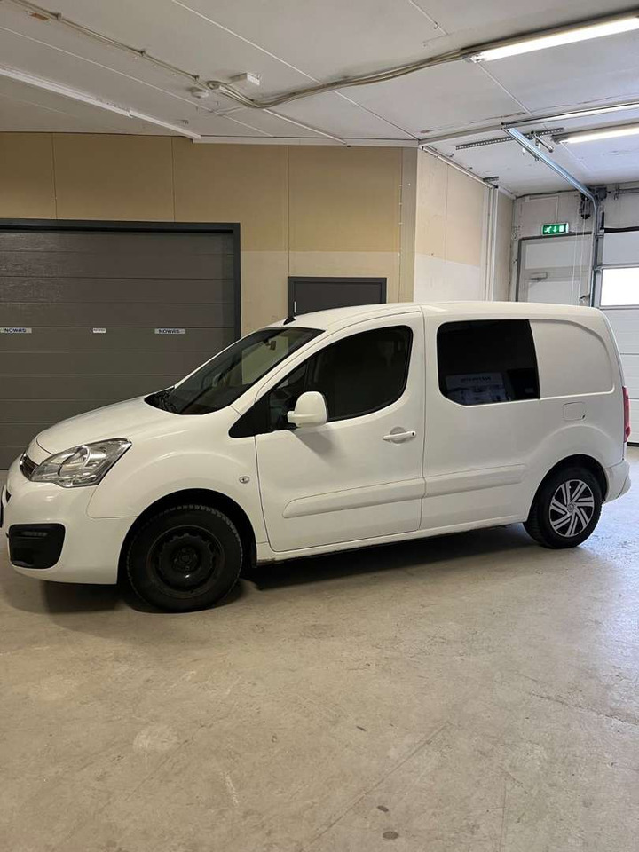 2018 Varebil Citroën Berlingo EU-Godkjent - Vieglā automašīna: foto 1 2018 Varebil Citroën Berlingo EU-Godkjent - Vieglā automašīna: foto 1