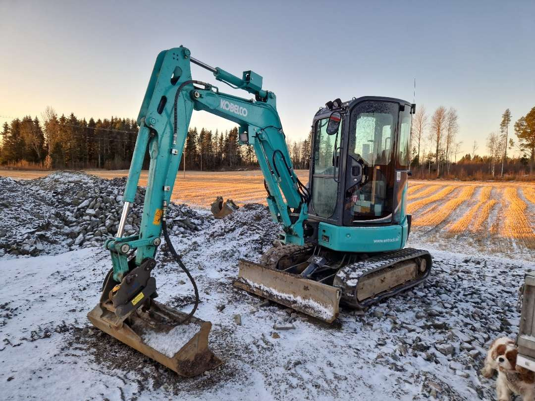 2023 Kobelco SK28SR-6 Minigraver – Nesten ny med kun 563 timer! - Ekskavators: foto 2 2023 Kobelco SK28SR-6 Minigraver – Nesten ny med kun 563 timer! - Ekskavators: foto 2