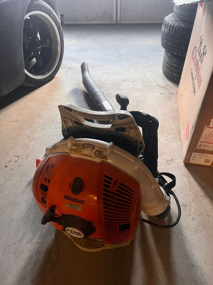 2023 Stihl BR 600 løvblåser - Dārza tehnika: foto 1 2023 Stihl BR 600 løvblåser - Dārza tehnika: foto 1