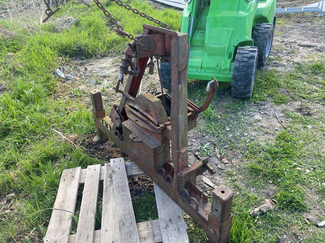Vinsj til traktor - Papildaprīkojums - Celtniecības tehnika: foto 2 Vinsj til traktor - Papildaprīkojums - Celtniecības tehnika: foto 2