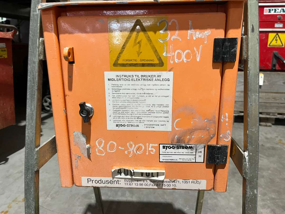 Strømskap fra Holte 400v - Instrument/ Aprīkojums: foto 3 Strømskap fra Holte 400v - Instrument/ Aprīkojums: foto 3