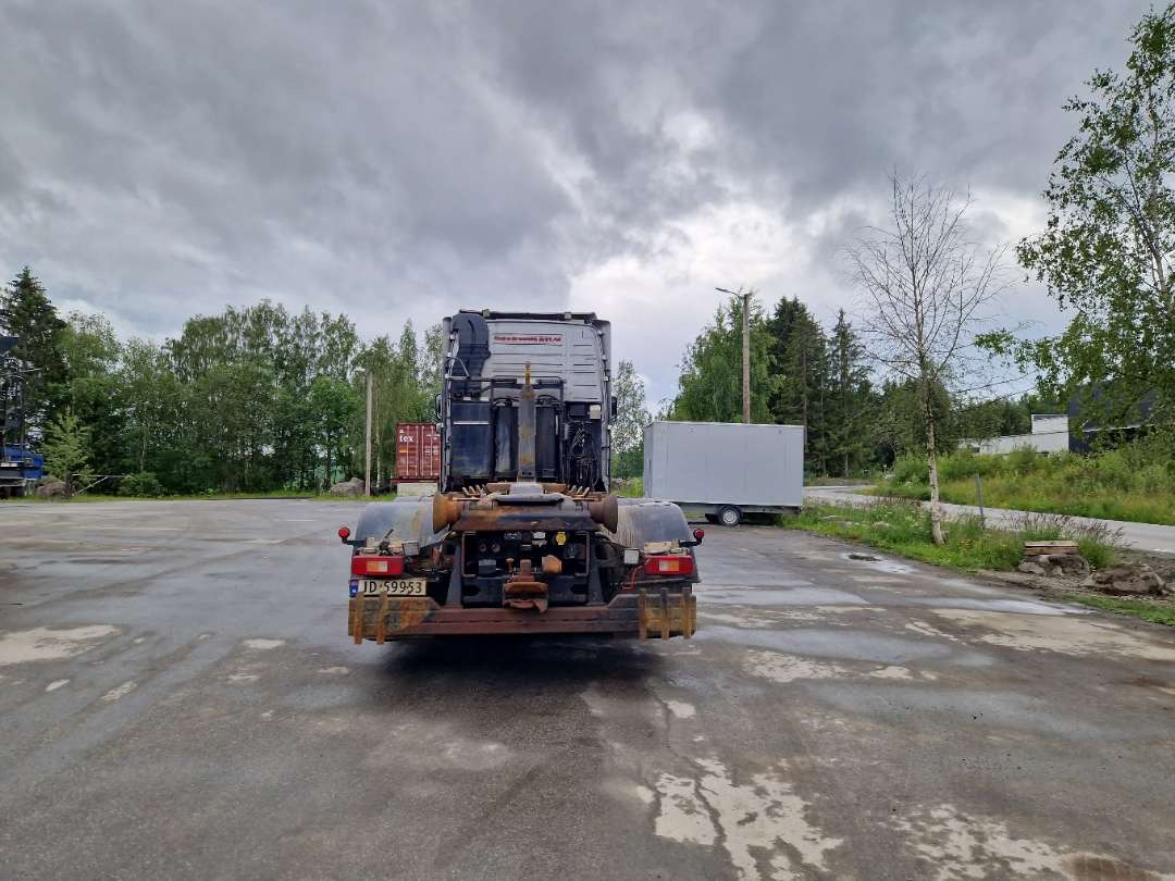 Volvo FH6X2-Krokbil med hydraulisk brøyteutstyr - Pacēlājs ar āķi: foto 4 Volvo FH6X2-Krokbil med hydraulisk brøyteutstyr - Pacēlājs ar āķi: foto 4