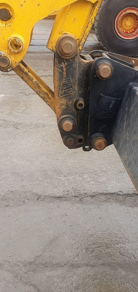 Ekskavators-iekrāvējs JCB 3 CX Contractor: foto 6