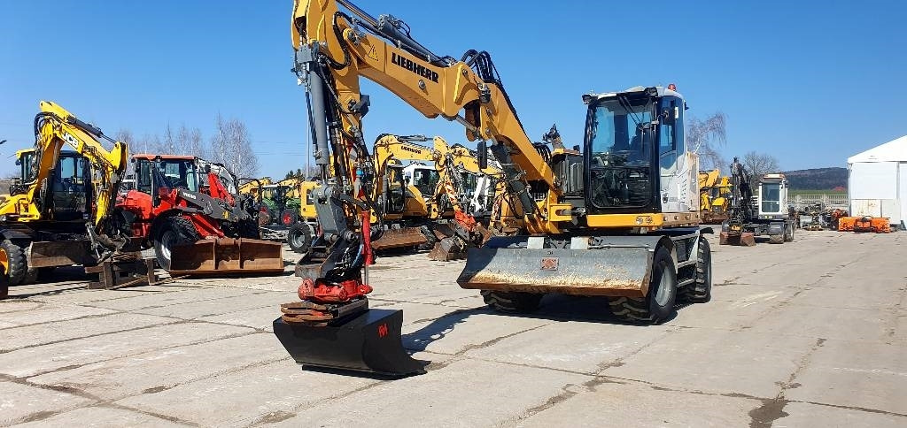 Liebherr A 912 compact - Riteņu ekskavators: foto 1 Liebherr A 912 compact - Riteņu ekskavators: foto 1