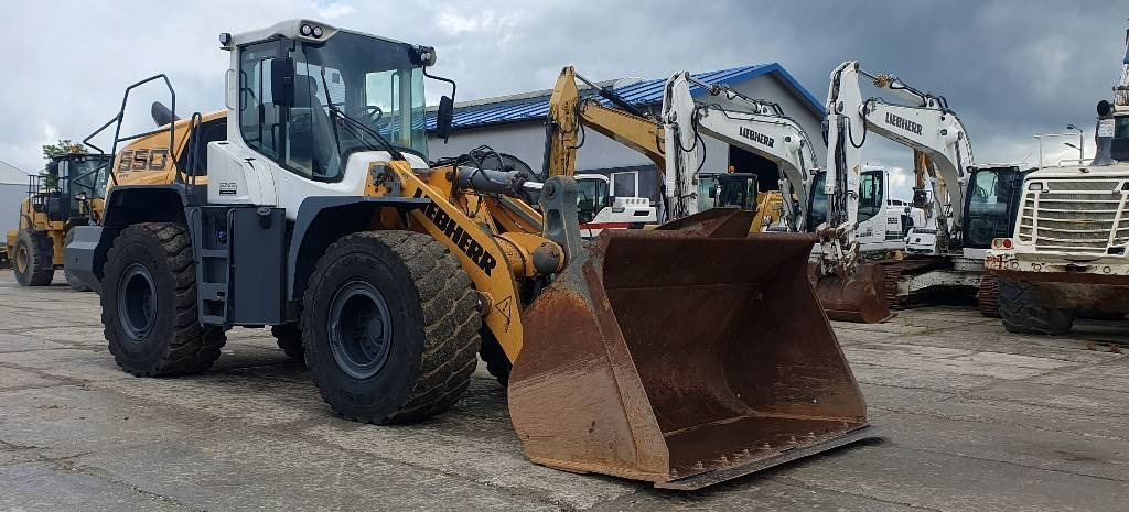 Liebherr L 550 - Riteņu iekrāvējs: foto 4 Liebherr L 550 - Riteņu iekrāvējs: foto 4