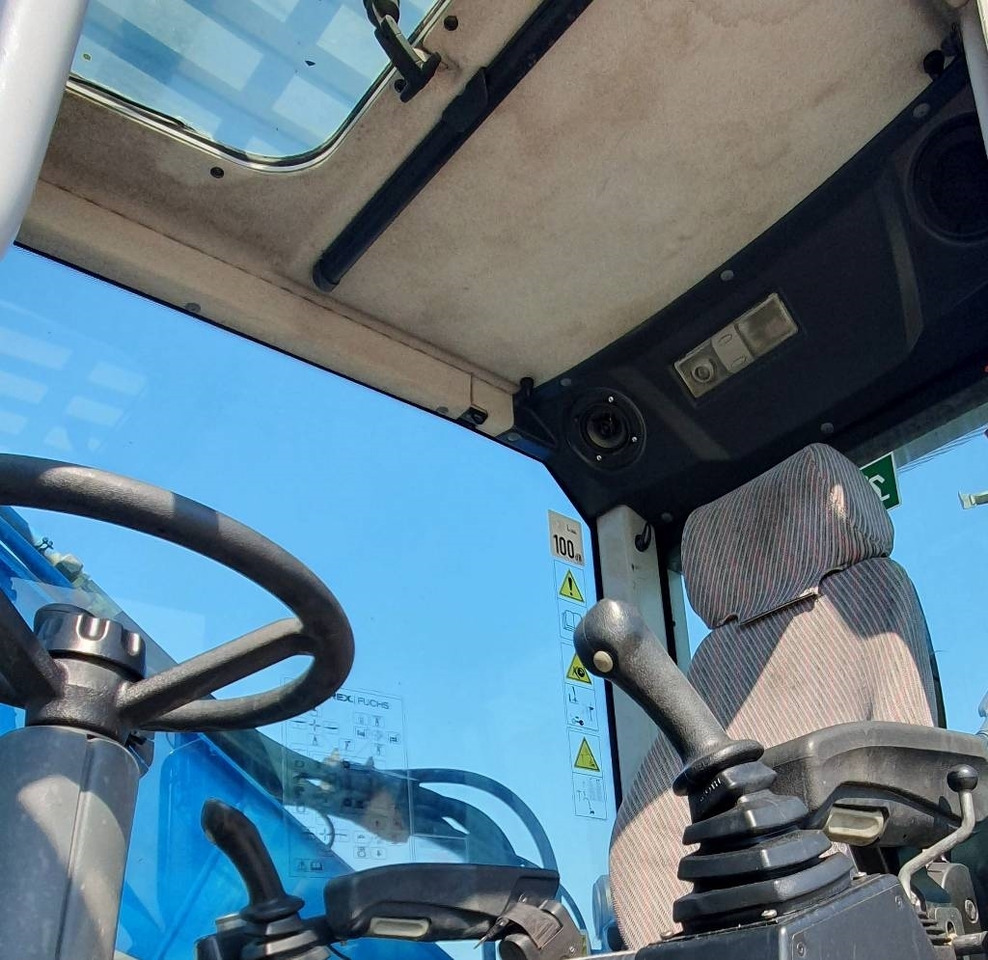 Atkritumu iekrāvējs Terex Fuchs MHL320: foto 12