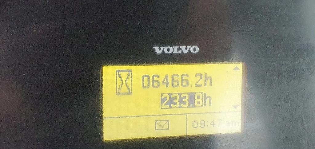 Volvo L 30 G - Riteņu iekrāvējs: foto 3 Volvo L 30 G - Riteņu iekrāvējs: foto 3