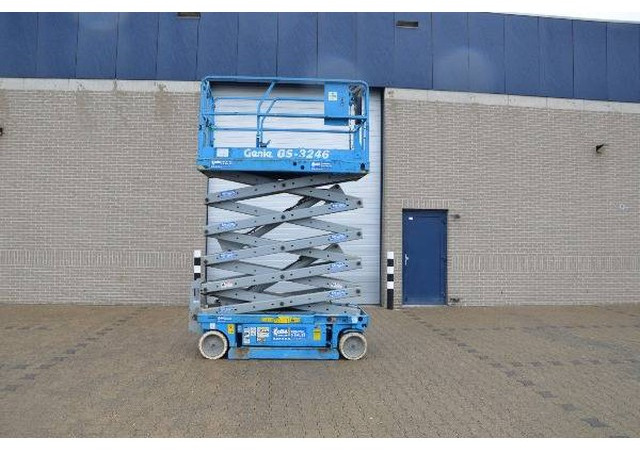 Genie GS 3246 - Šķērveida pacēlājs: foto 1 Genie GS 3246 - Šķērveida pacēlājs: foto 1