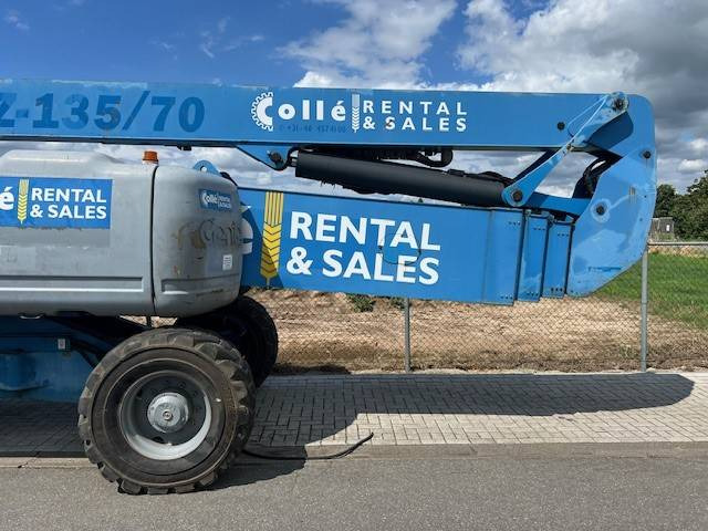 Genie Z 135/70 - Izlices pacēlājs: foto 2 Genie Z 135/70 - Izlices pacēlājs: foto 2