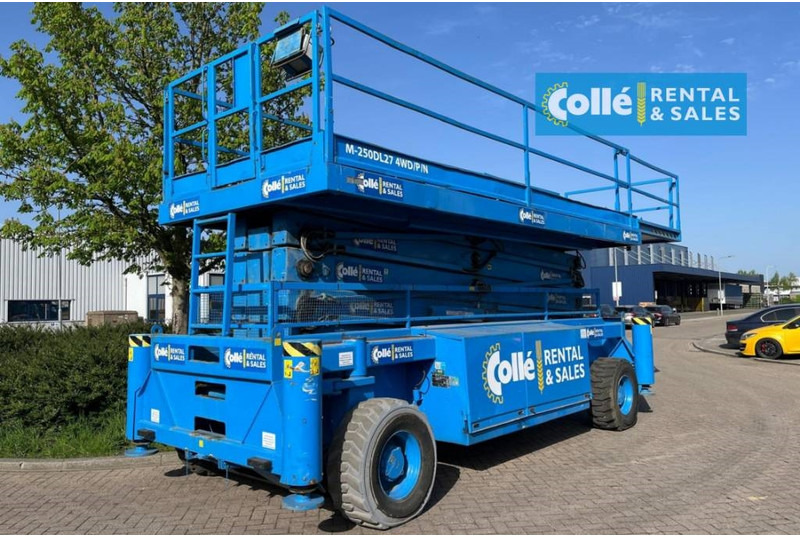 Holland lift M 250 DL 27 | 2003 - Šķērveida pacēlājs: foto 4 Holland lift M 250 DL 27 | 2003 - Šķērveida pacēlājs: foto 4