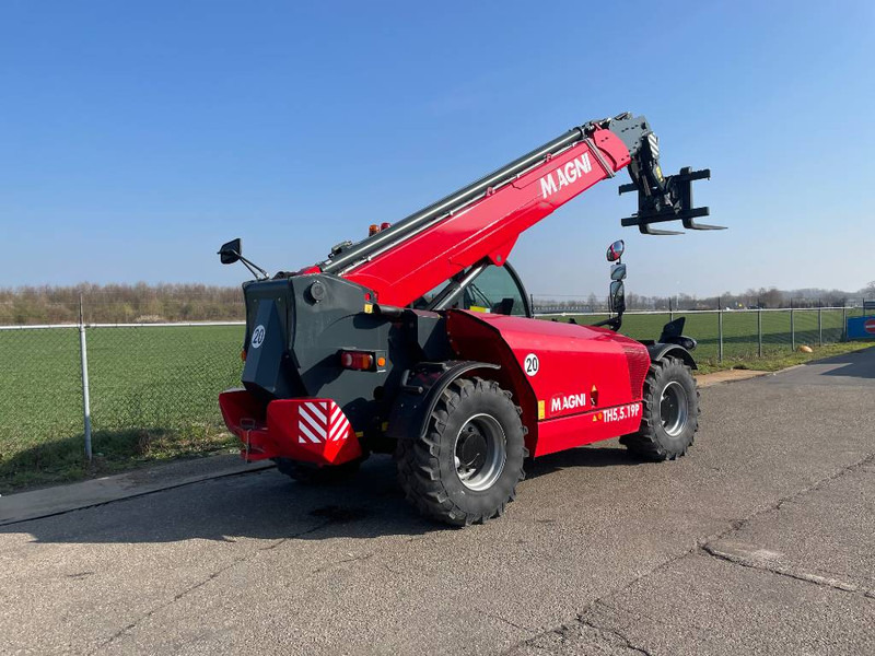 MAGNI TH 5,5.19P 5.5T 19M! EX-DEMO - Teleskopiskais iekrāvējs: foto 2 MAGNI TH 5,5.19P 5.5T 19M! EX-DEMO - Teleskopiskais iekrāvējs: foto 2